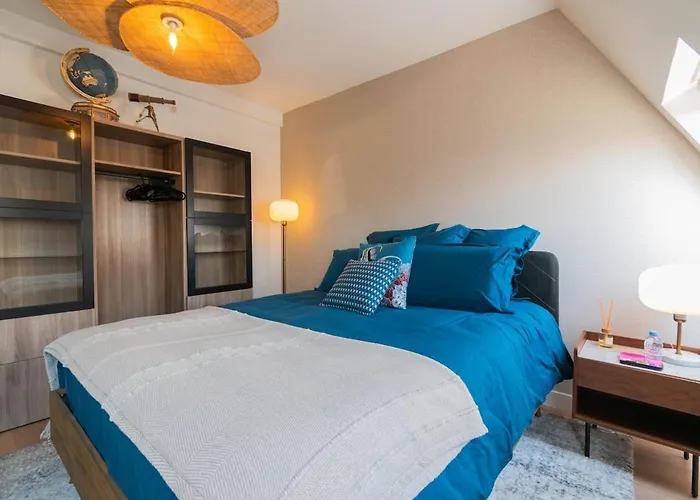 1 Min Opera - Ac - Authentic Parisian Experience